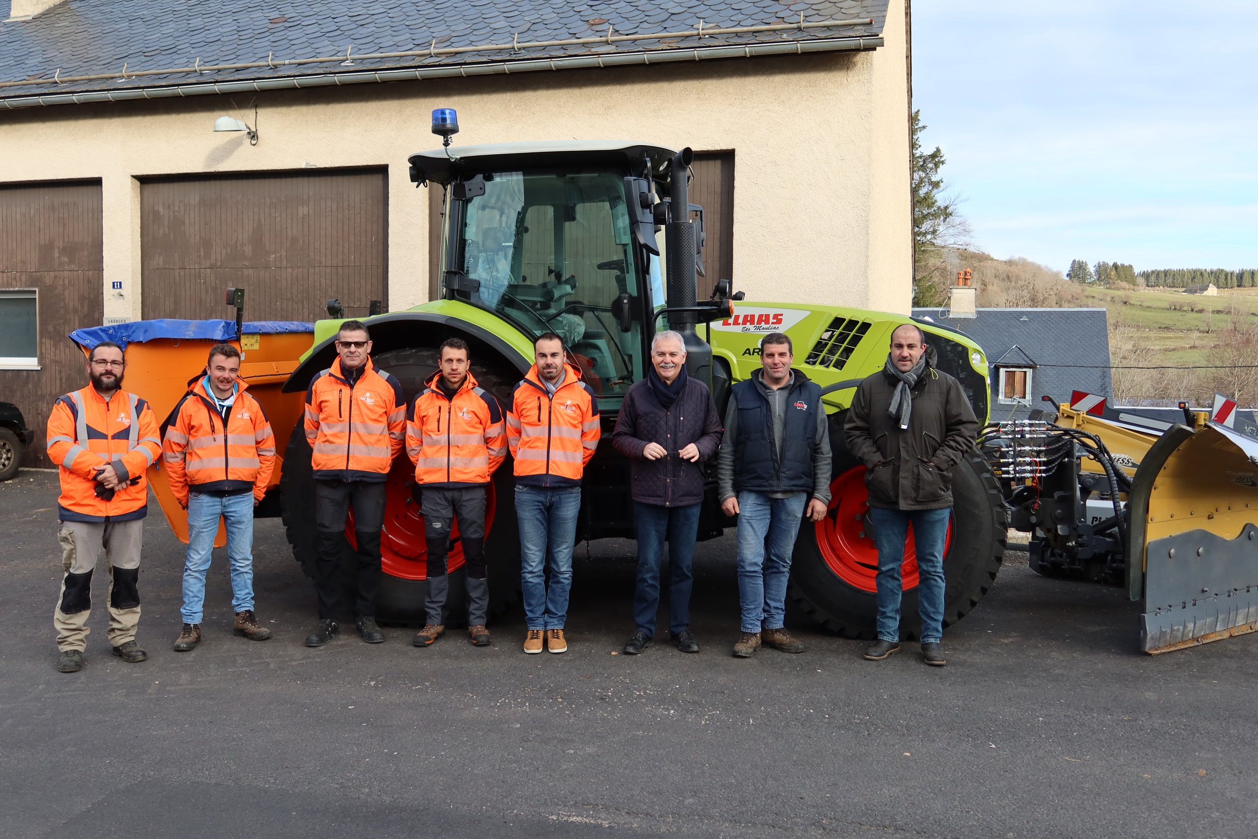 Lire la suite à propos de l’article Déneigement : La Commune s’équipe d’un nouveau tracteur pour la saison