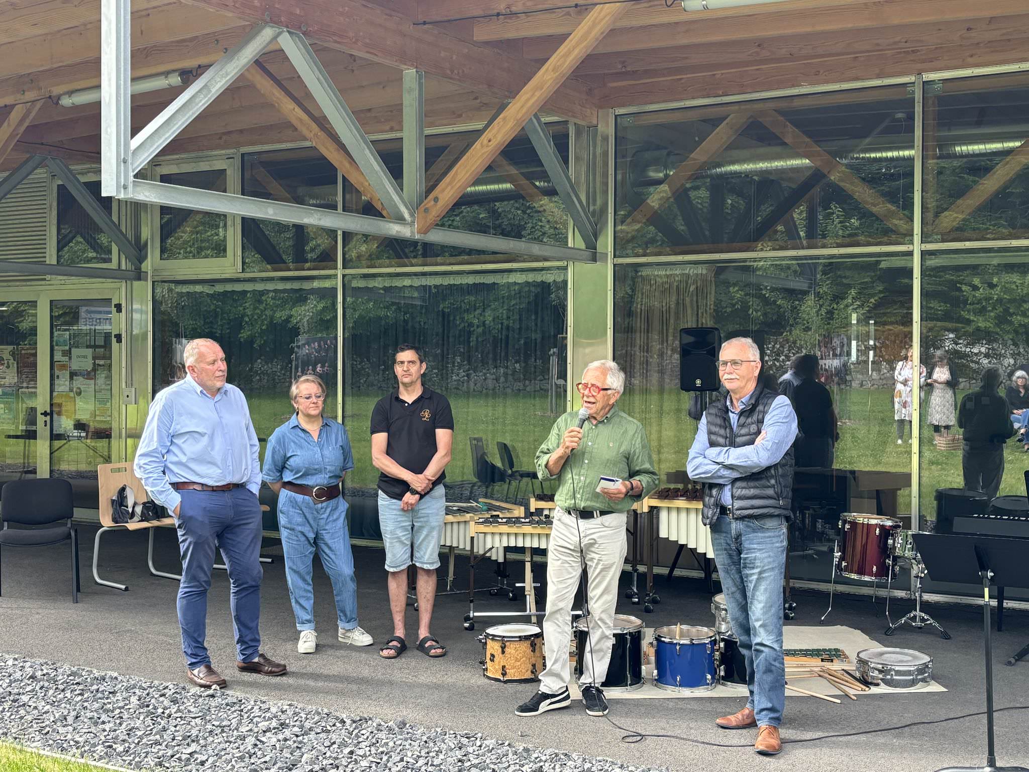 Lire la suite à propos de l’article « Musique en images » au jardin de la médiathèque