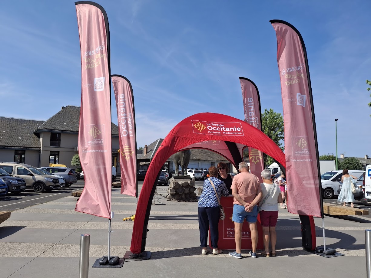 Lire la suite à propos de l’article La Région au marché du samedi 5 juillet
